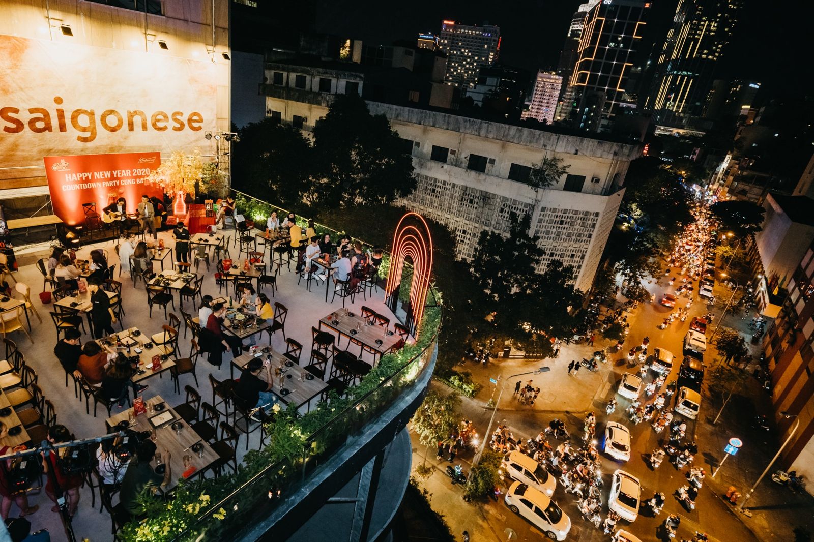 quán nhậu có ca nhạc
