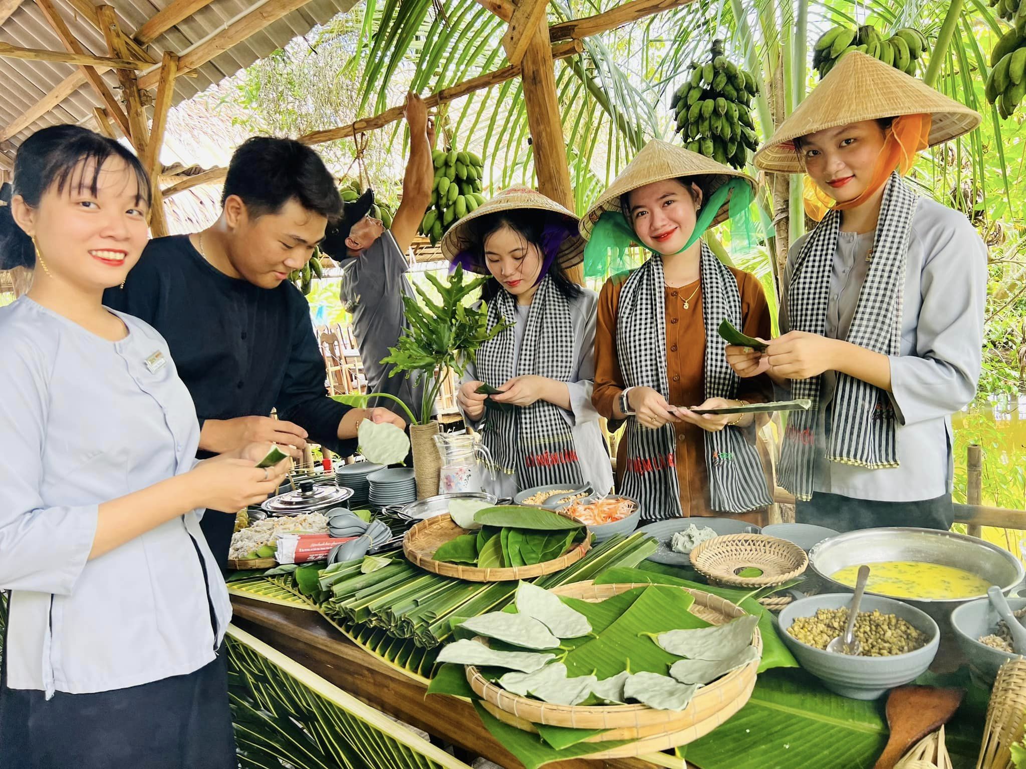 bánh dân gian Cà Mau Eco