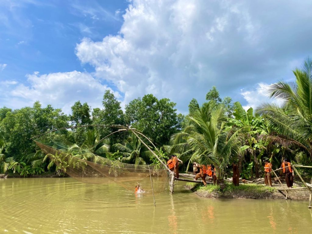 >>> Quốc Khánh 2/9 tại Cà Mau Eco